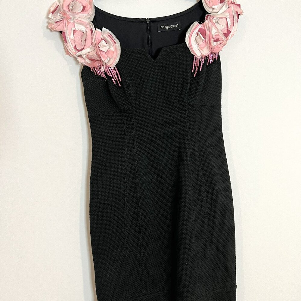 Thick fabric dark green dress size on a tag is 42, but fit size S